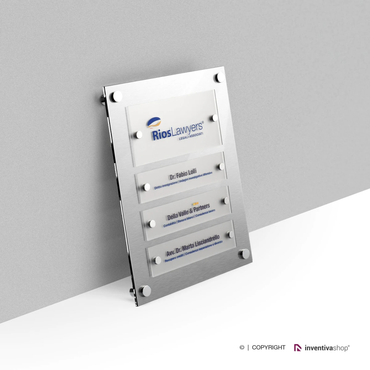 Targa Alliance con moduli intercambiabili su acrilico silver spazzolato