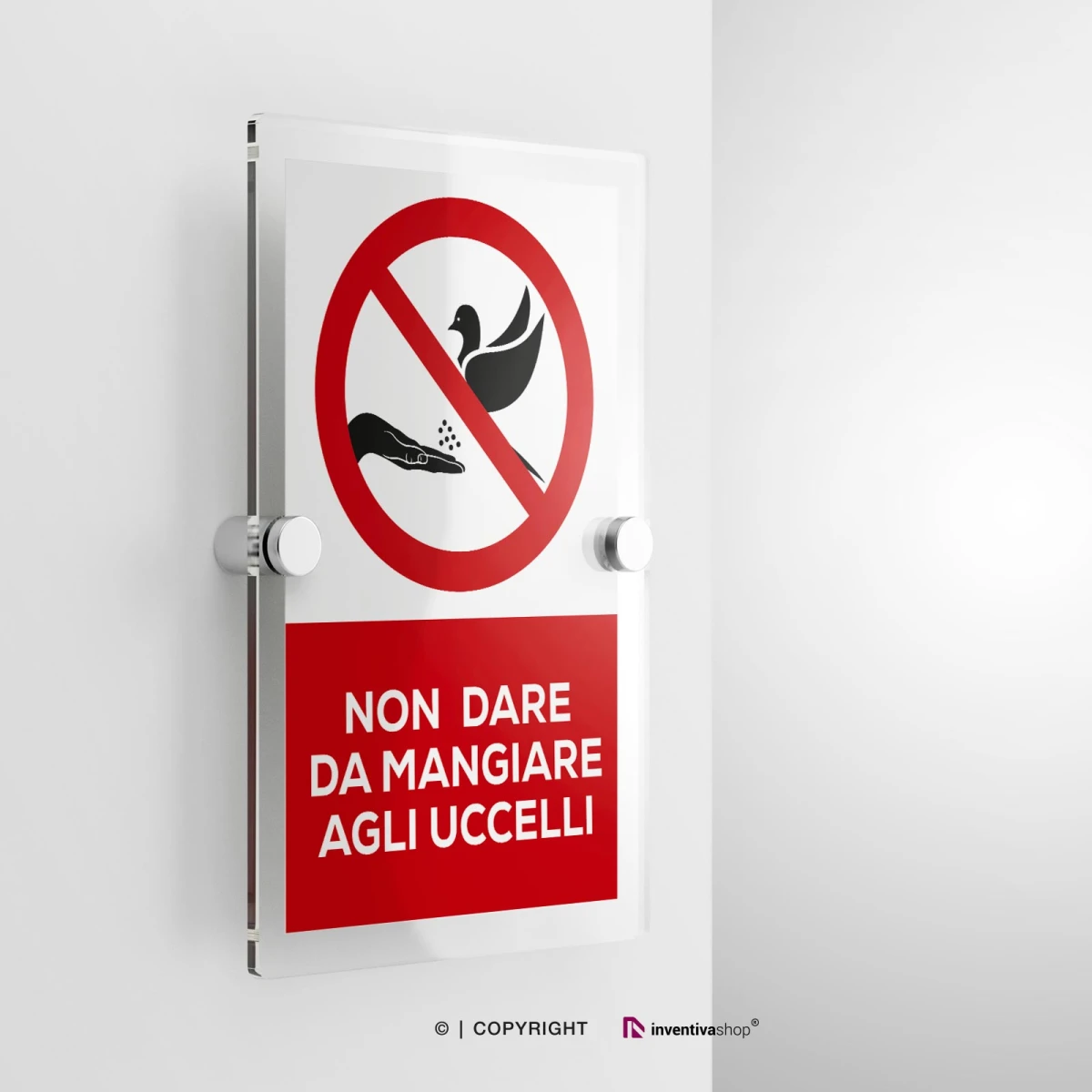 Cartello non dare da mangiare agli uccelli con testo modello verticale in plexiglass con due distanziatori