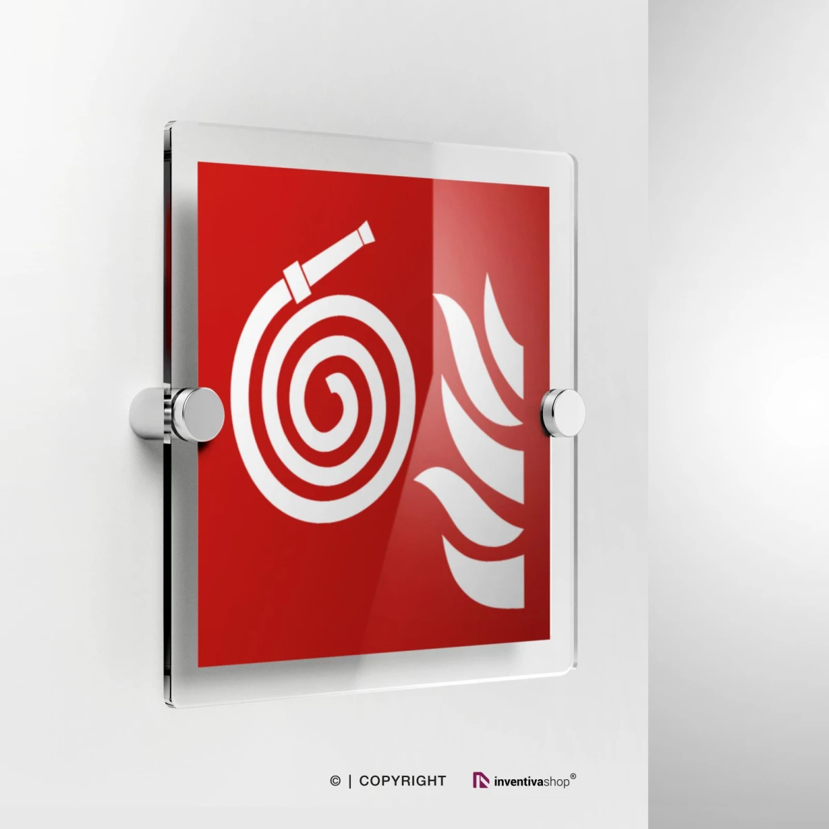 Cartello in plexiglass con manichetta antincendio scollegata F019