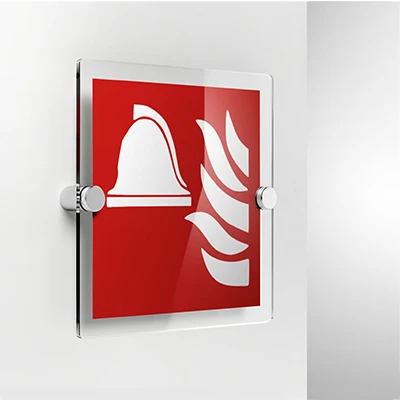 Cartello attrezzatura antincendio F004