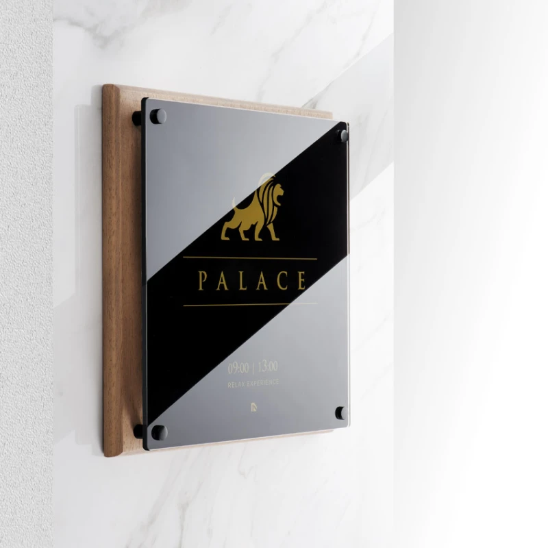 Targa Plexiglass in Hotel