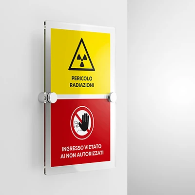Cartello pericolo radiazioni, vietato l'ingresso ai non autorizzati mod. verticale