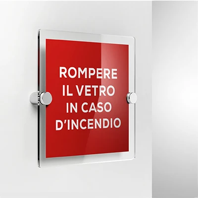 Cartello rompere il vetro in caso di incendio