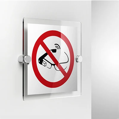 Cartello proibito l'uso degli smart glass P044