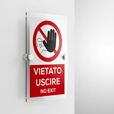 Cartello vietato uscire con testo mod. verticale
