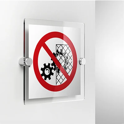 Cartello divieto di rimuovere i dispositivi di sicurezza