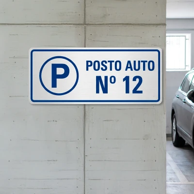Cartelli Box auto personalizzati