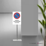 Cartello vietato parcheggiare con testo mod. verticale