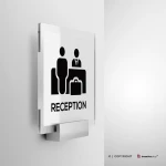 Cartello reception hotel