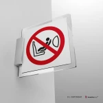 Cartello vietato installare seggiolini per bambini P074