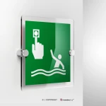 Cartello punto di chiamata persona in mare E069