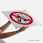 Cartello vietato utilizzare ponteggi incompleti P025