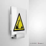 Cartello di pericolo attenzione oggetti sommersi W049