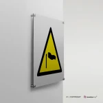 Cartello di pericolo attenzione venti forti W064