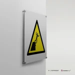 Cartello di pericolo attenzione bordo della scogliera instabile W052