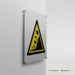 Cartello di pericolo attenzione zona di frane e smottamenti W078