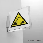 Cartello di pericolo attenzione oggetti sommersi W049