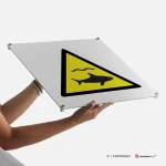 Cartello di pericolo attenzione squali W054