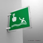 Cartello punto di chiamata persona in mare E069