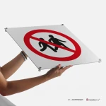 Cartello divieto di accesso ai bambini P036