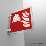 Cartello attrezzatura antincendio F004