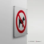 Cartello vietato l'accesso ai cani P021