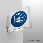 Cartello obbligatorio staccare la spina dalla presa M006