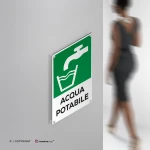 Cartello acqua potabile con testo mod. verticale