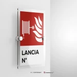 Cartello lancia antincendio con testo mod. verticale